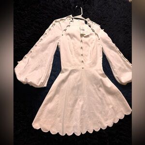 NWT ZIMMERMANN Goldie Scalloped Puff-sleeve Mini Dress In Ivory. Size 1/S